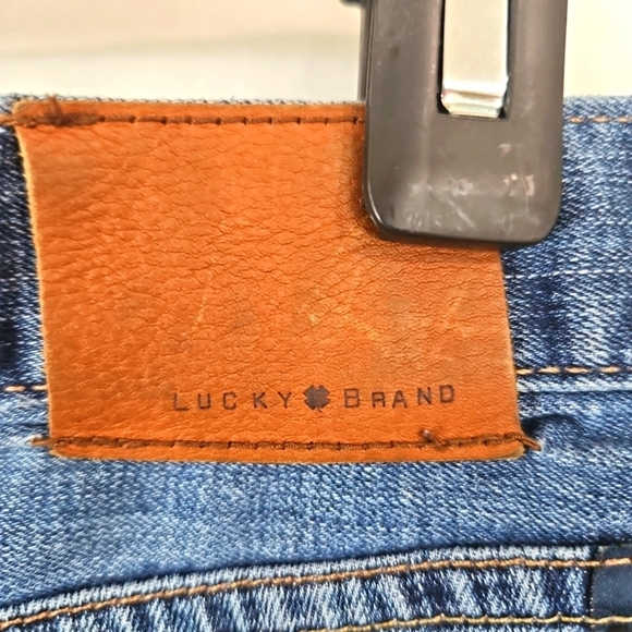LUCKY BRAND Women's Jeans - Picture 7 of 9